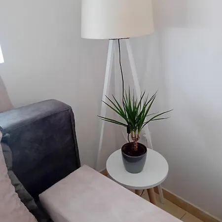 Nika * Подгорица